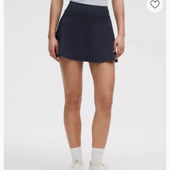 lululemon athletica Dresses & Skirts - Lululemon Lightweight High-Rise Tennis Navy Blue Skirt.